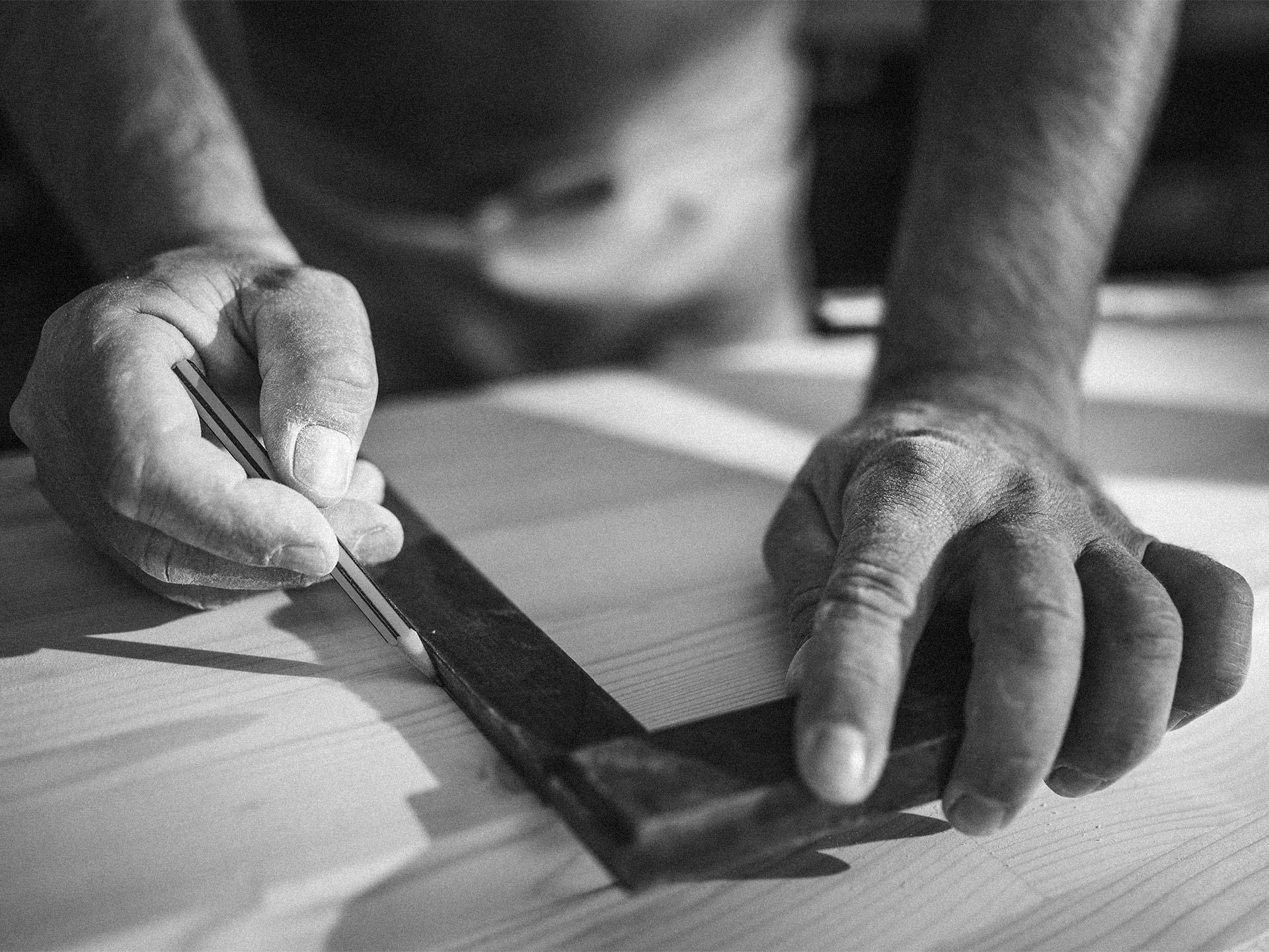 Caronni-bespoke-furniture-arredamento-su-misura-cantù-manifesto-2